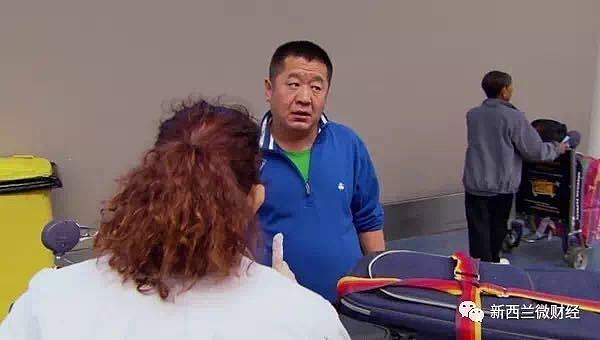 华人大叔私藏违禁品闯关悉尼机场：“别他妈傻了，我又没带枪！” - 15