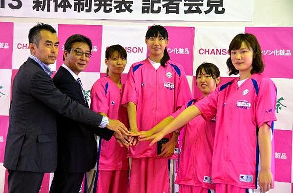 中国女球员请假只为变日本人 教练怒斥（图） - 2