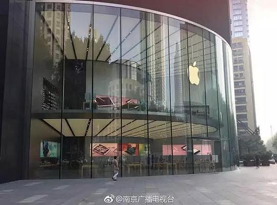 一夜之间，iPhone8退货无数！顺丰爆仓！苹果“亏惨了” - 9