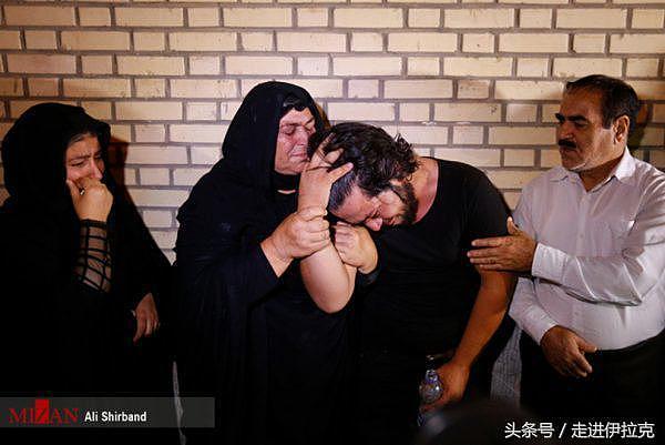 伊朗一42岁男子奸杀7岁女孩，被当众执行绞刑