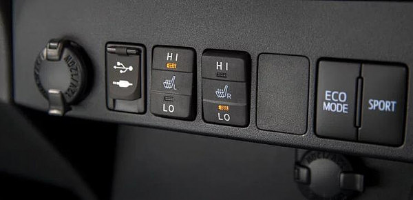 2018款丰田RAV4售价及配置细节公布 车辆配置大幅提升 - 3