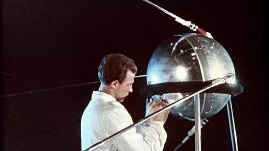 图丨第一颗人造地球卫星 Sputnik-1 号