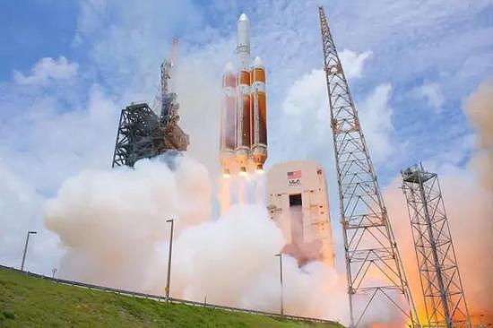 图丨ULA的德尔塔4重型火箭目前世界上运载能力最强的火箭