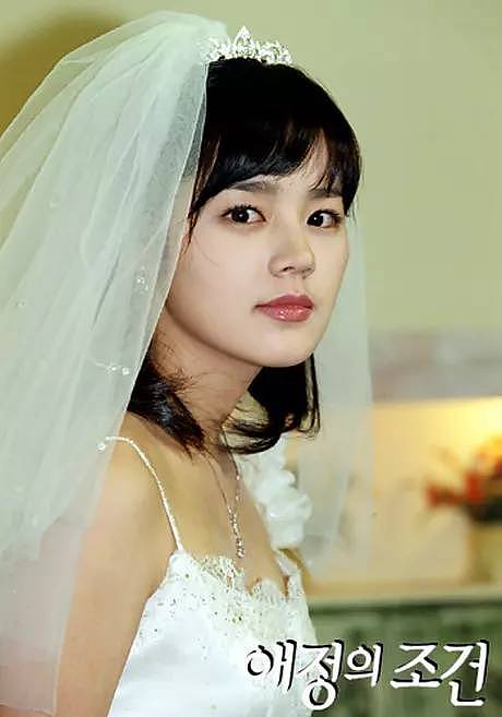 她是全韩国男人公认的理想型，结婚12年还宛如少女，这是怎么做到的？