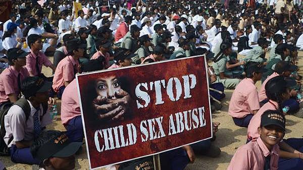 印度10岁女童生子案：又一名舅舅涉嫌强奸被捕(图) - 2