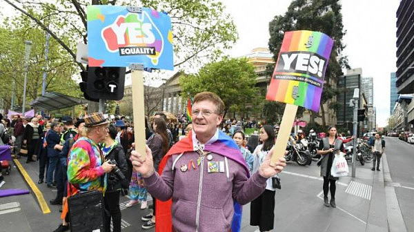 同性恋人有望在悉尼市政厅免费办婚礼！市议会：场地免费出租100天 - 1