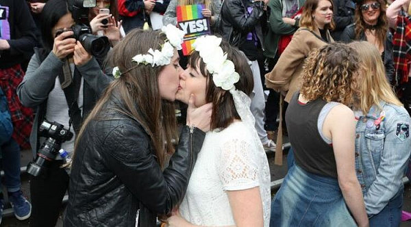 同性恋人有望在悉尼市政厅免费办婚礼！市议会：场地免费出租100天 - 4
