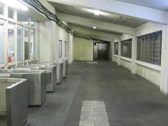 探访日本最恐怖的地铁站，白天都不敢自己去(组图) - 13