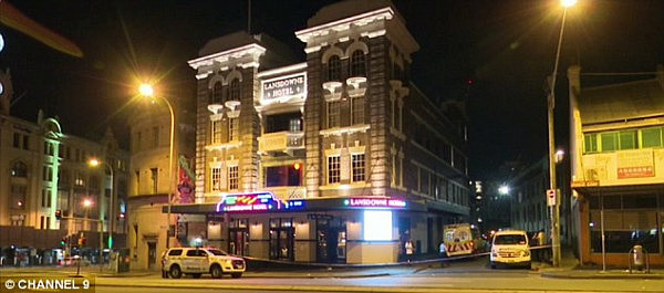 悉尼内城夜店清晨被打劫 持枪男子威胁女店员交出现金 - 1