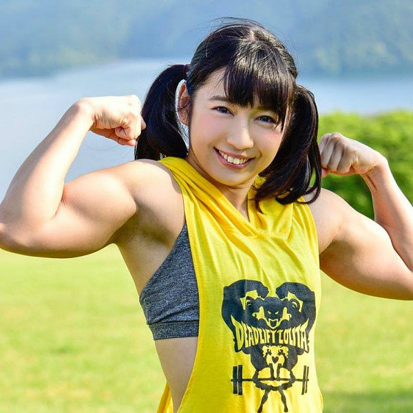 日本女子摔角开赛，暴力格斗超震撼，肌肉美少女再掀旋风（组图） - 5