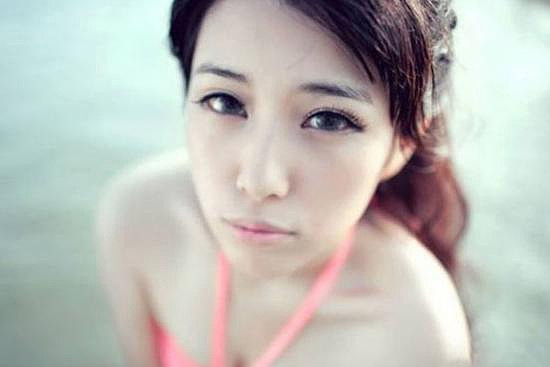 中国最漂亮的90后女富二代：身家高达285亿，为人却低调的可怕！ - 3