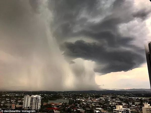 热到变形！今天悉尼35℃！晚上气温骤降至13℃，还有雷暴阵雨！一天经历四季...外卖high了，代购哭了... - 20