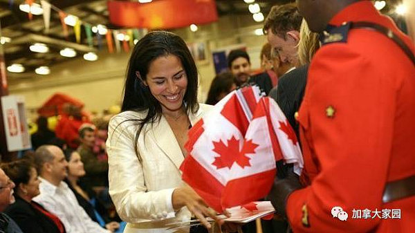 突发！加拿大刚刚宣布：实施“百万新移民”计划！成全球最容易移民国家 - 8