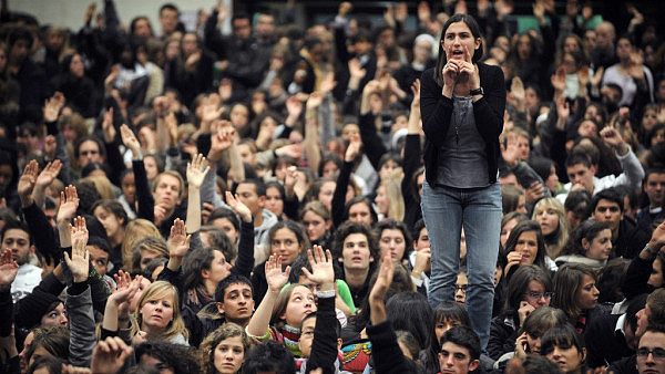 french-students-assembly-two.jpg,0