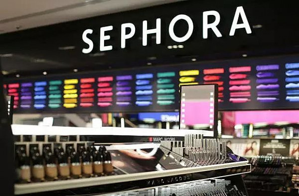 注意！女子试口红竟染上“不治之症”，怒告Sephora要求赔偿 - 1
