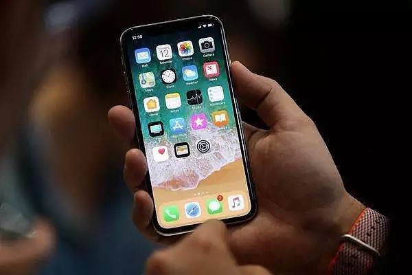 海归月薪买不起iPhone X：不是留学没用 是你没用（图） - 2