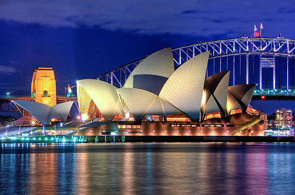 800px-Sydney_Opera_House_Close_up_HDR_Sydney_Australia.jpg,0