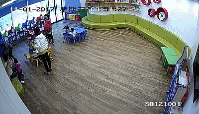 震惊！上海携程托幼所老师殴打孩子还喂芥末 涉事人员下跪道歉！（视频） - 3