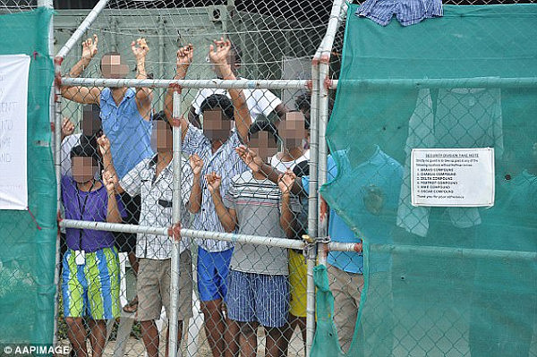 Asylum seekers on Manus Island: New figures show more than 23 owe more than $10,000 