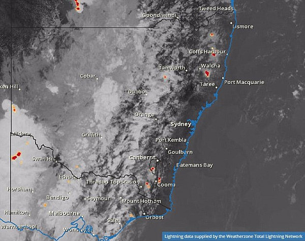 4664453500000578-5087175-Bizarre_weather_patterns_have_plagued_the_east_coast_this_year_w-a-14_1510789821101.jpg,0