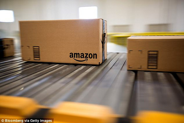 4664FE3100000578-5087399-Amazon_is_planning_to_launch_in_Australia_next_week_just_in_time-a-70_1510796591310.jpg,0