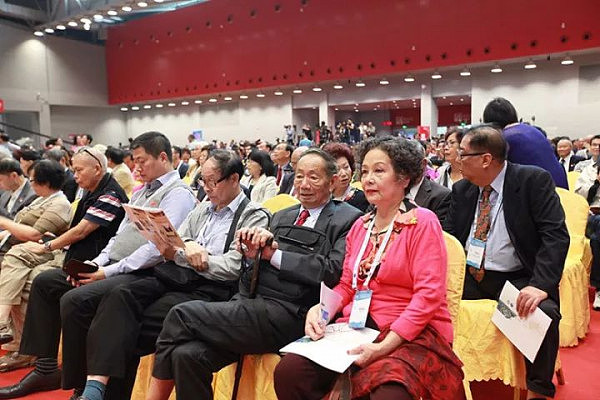 第三届世界广府人恳亲大会在江门开幕 省委书记李希出席 - 30