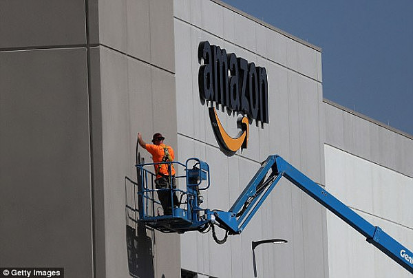 A leaked email has confirmed speculation that Amazon Australia will open for business at 2pm on Thursday, ahead of the famous Black Friday sales