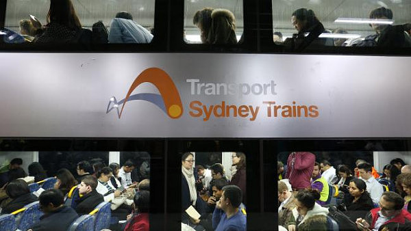 “铁路灾难”！悉尼公交改革遭疯狂吐槽！交通大boss：要不我们商量一下再改改？ - 1