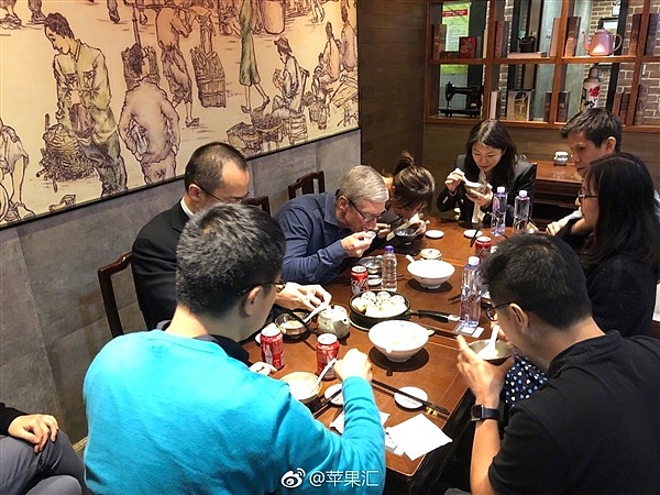 苹果CEO库克上海吃生煎的饭桌上发生了些什么？（组图） - 6