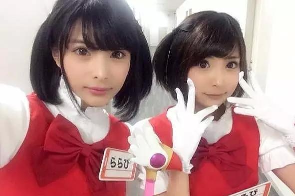 日本双胞胎姐妹花费400万元整容成偶像的模样，父母表示很支持