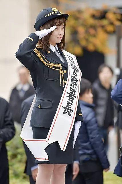 日本美少女桥本环奈变身“史上最萌警长”，网友：请逮捕我吧！