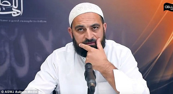 Ahlus Sunnah Wal Jamaah Association preacher Mustafa Arja suggested monogamous relationships didn't really happen in Australia