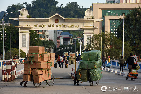 越南人来华猛扫国货 自行车能驮3000斤货（组图） - 5