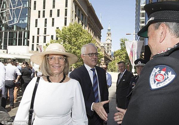 475EAA8700000578-5185341-Prime_Minister_Malcolm_Turnbull_and_his_wife_Lucy_pictured_were_-a-97_1513392317301.jpg,0