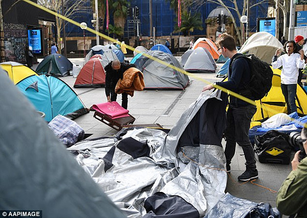 4768444700000578-5188185-Martin_Place_s_tent_city_in_central_Sydney_was_disbanded_in_Augu-a-45_1513522658200.jpg,0