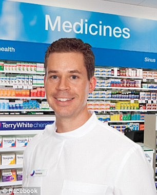 476B201B00000578-5189117-Perth_pharmacy_manager_Aaron_Van_Vliet-a-1_1513554531715.jpg,0