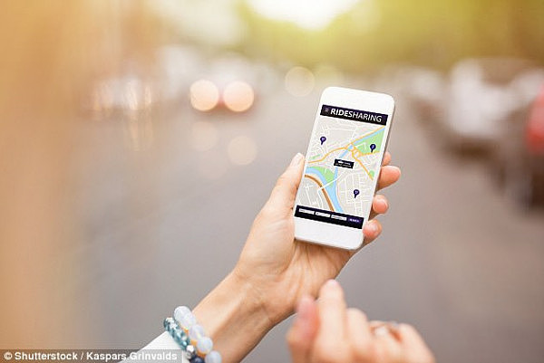 A Gold Coast couple out celebrating the Christmas period have been left with a huge bill after they claim they was misled about the cost of an Uber ride
