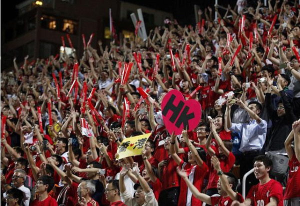 香港足总因球迷嘘国歌被罚款 遭警告再犯必重罚（图） - 1