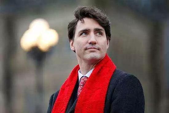 加拿大帅哥总理此话一出 连美国人都吓傻了