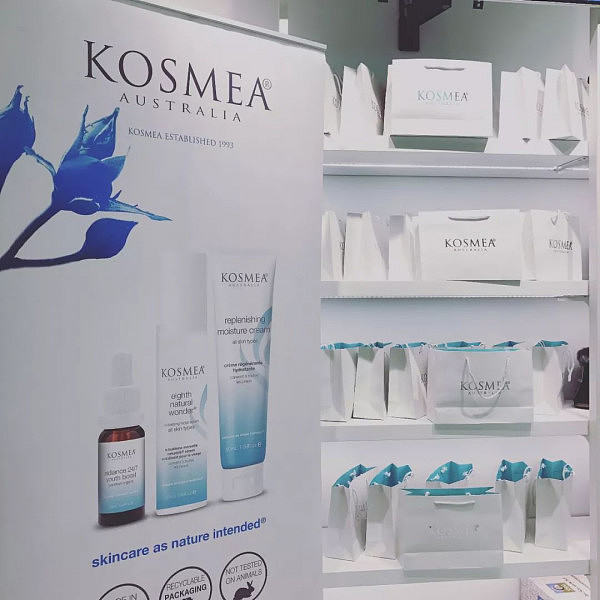 Kosmea超级品牌日！世界上第一瓶玫瑰果油的创始人亲自为VIP代购们做肌肤护理！ - 2