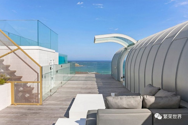 邦迪海滩著名的南太平洋顶层公寓出售，售价1500万澳元 - 4