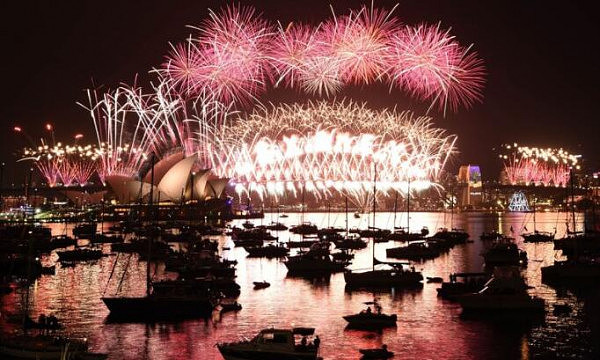 跨年狂欢活动今晚上演！150万人涌入悉尼港 警方进入“一级戒备” （图） - 3