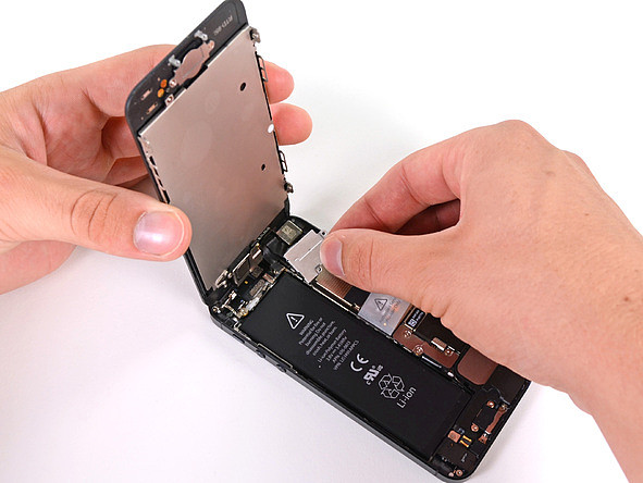 ifixit-iphone-5-battery-replacement.jpeg,0