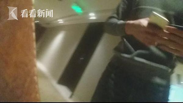上海五星级酒店涉黄场所：10多名衣着暴露的女子可随便挑选 1小时收费上千元（组图） - 3