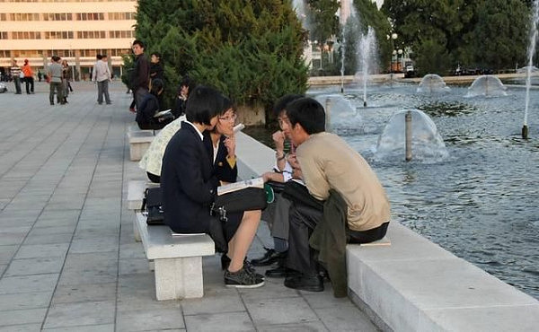 中国学生留学朝鲜:待遇很好 缺水 很难洗澡（组图） - 3