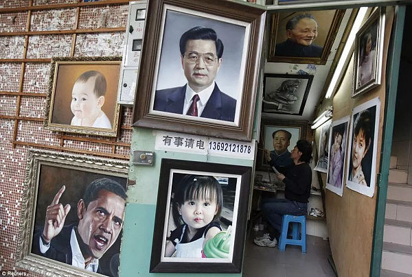 FBI称，全球黑手党都盯上这个中国神秘小村庄！每年从这里买走一万多幅油画... - 21