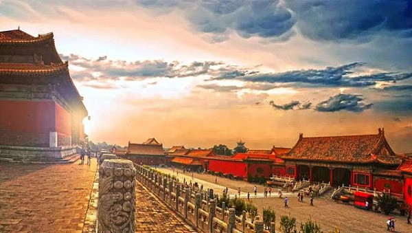 这个神秘家族建了半个北京：故宫、圆明园、天坛……却被活活烧死