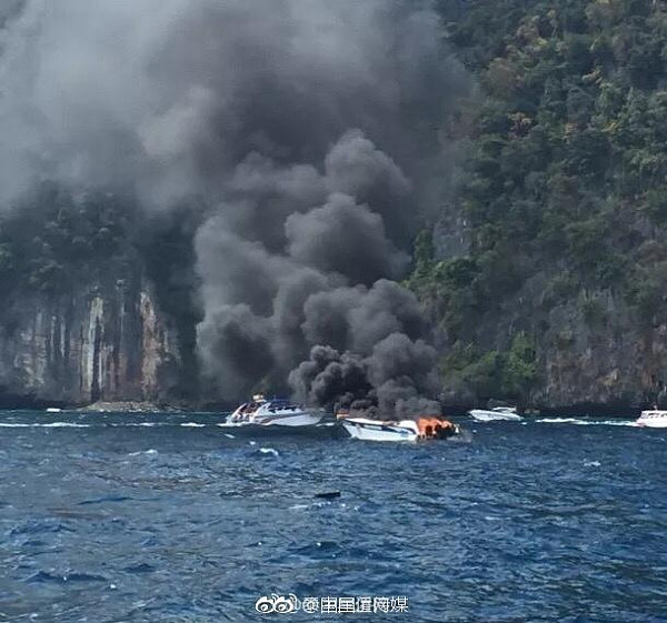 泰国皮皮岛一快艇爆炸 多名中国游客受伤 - 2