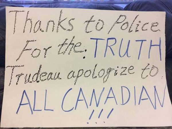 加拿大华人游行抗议，要求特鲁多就“穆斯林女孩被剪头巾”事件致歉(组图) - 1