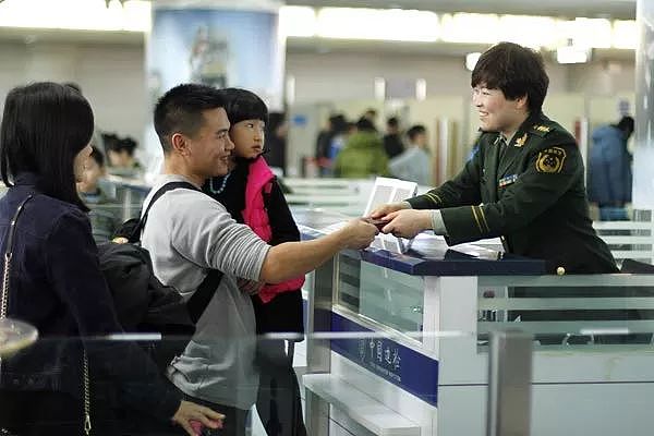 重大喜讯！澳籍华人回国可给5年多次往返签证！下月起正式实施，全国范围不受限！ - 2